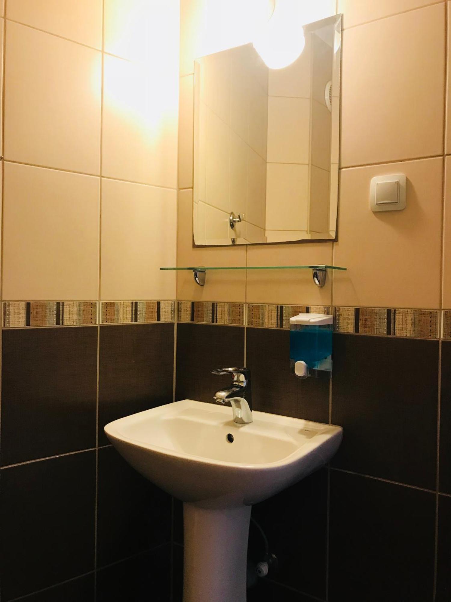 Cam Hotel Гюмбет Екстериор снимка