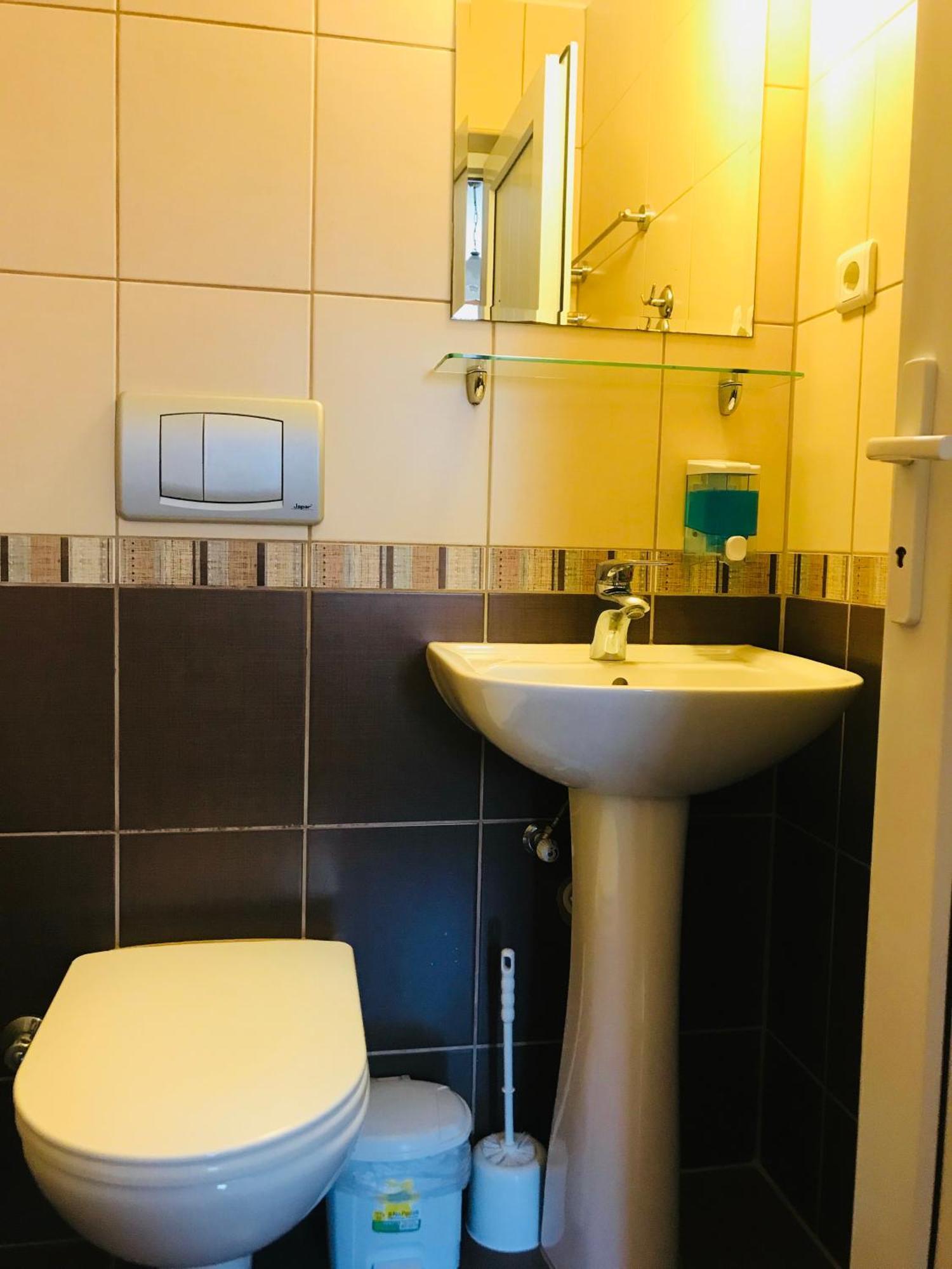Cam Hotel Гюмбет Екстериор снимка