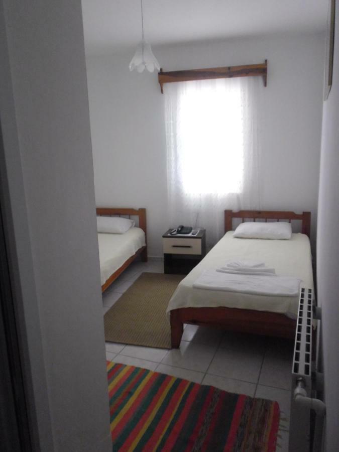 Cam Hotel Гюмбет Стая снимка