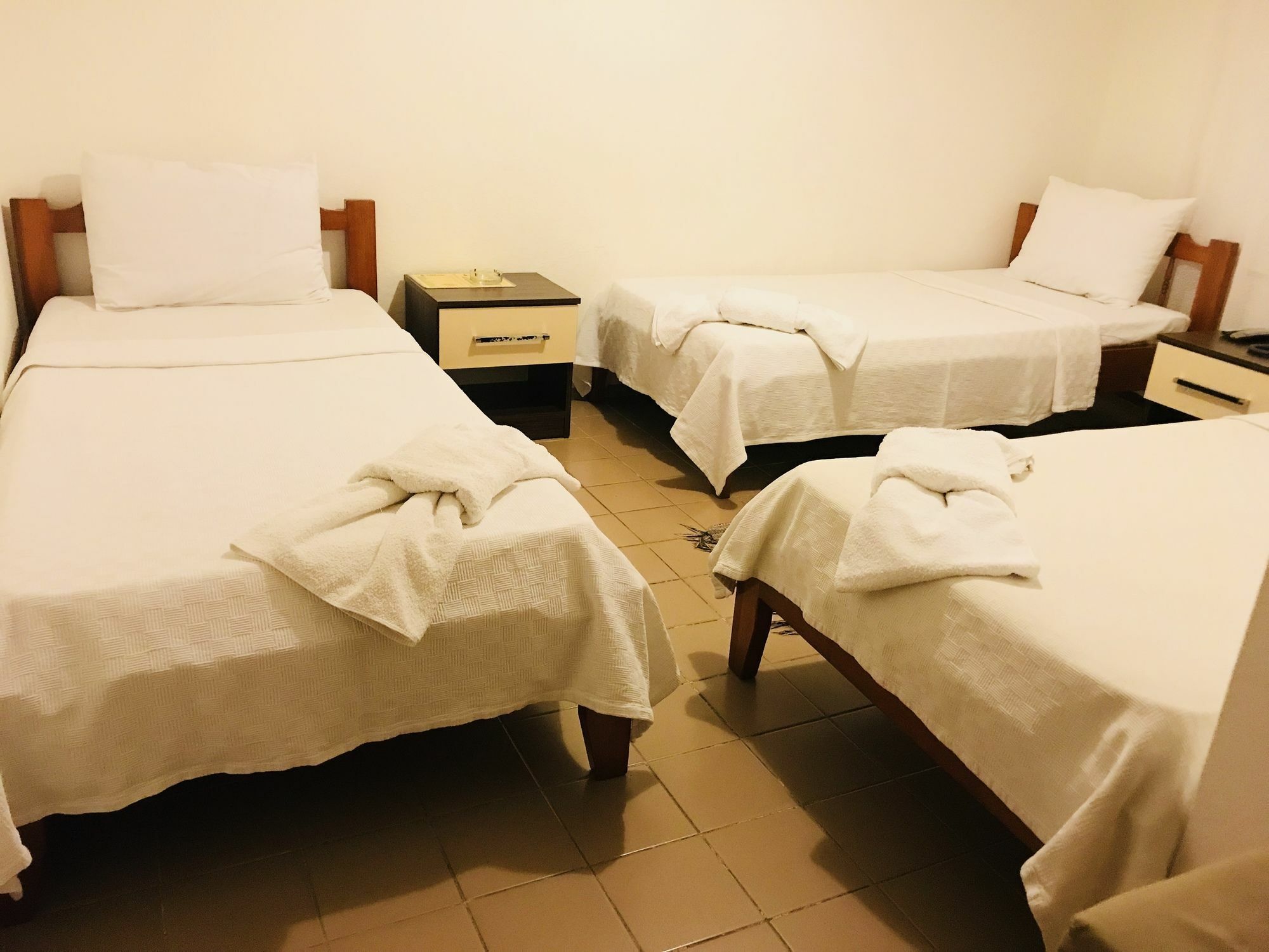 Cam Hotel Гюмбет Екстериор снимка